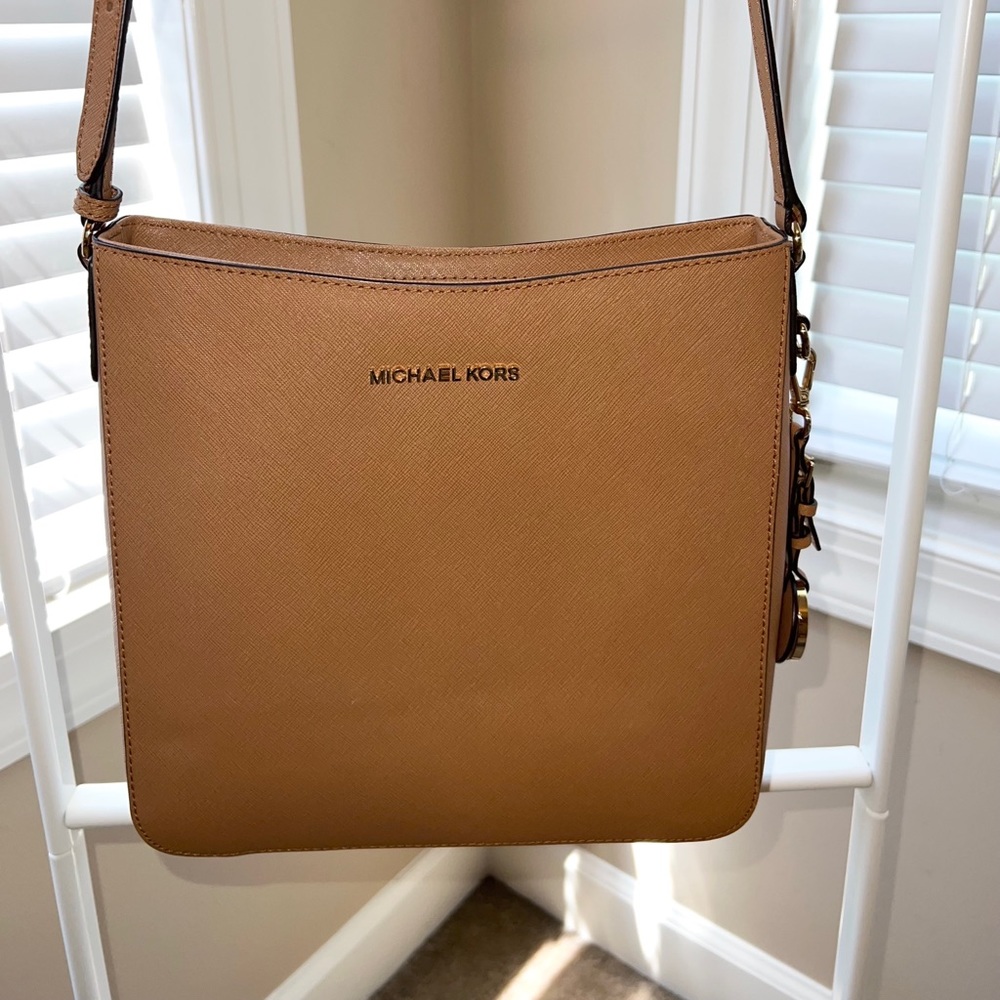 Michael Kors Jet set large saffiano leather bag